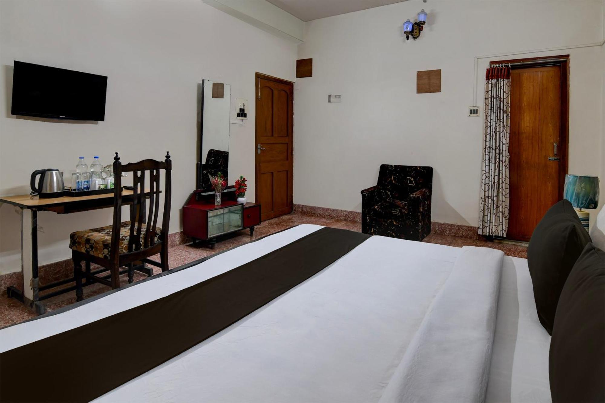 Hotel O Brothers Inn Calcutta Buitenkant foto