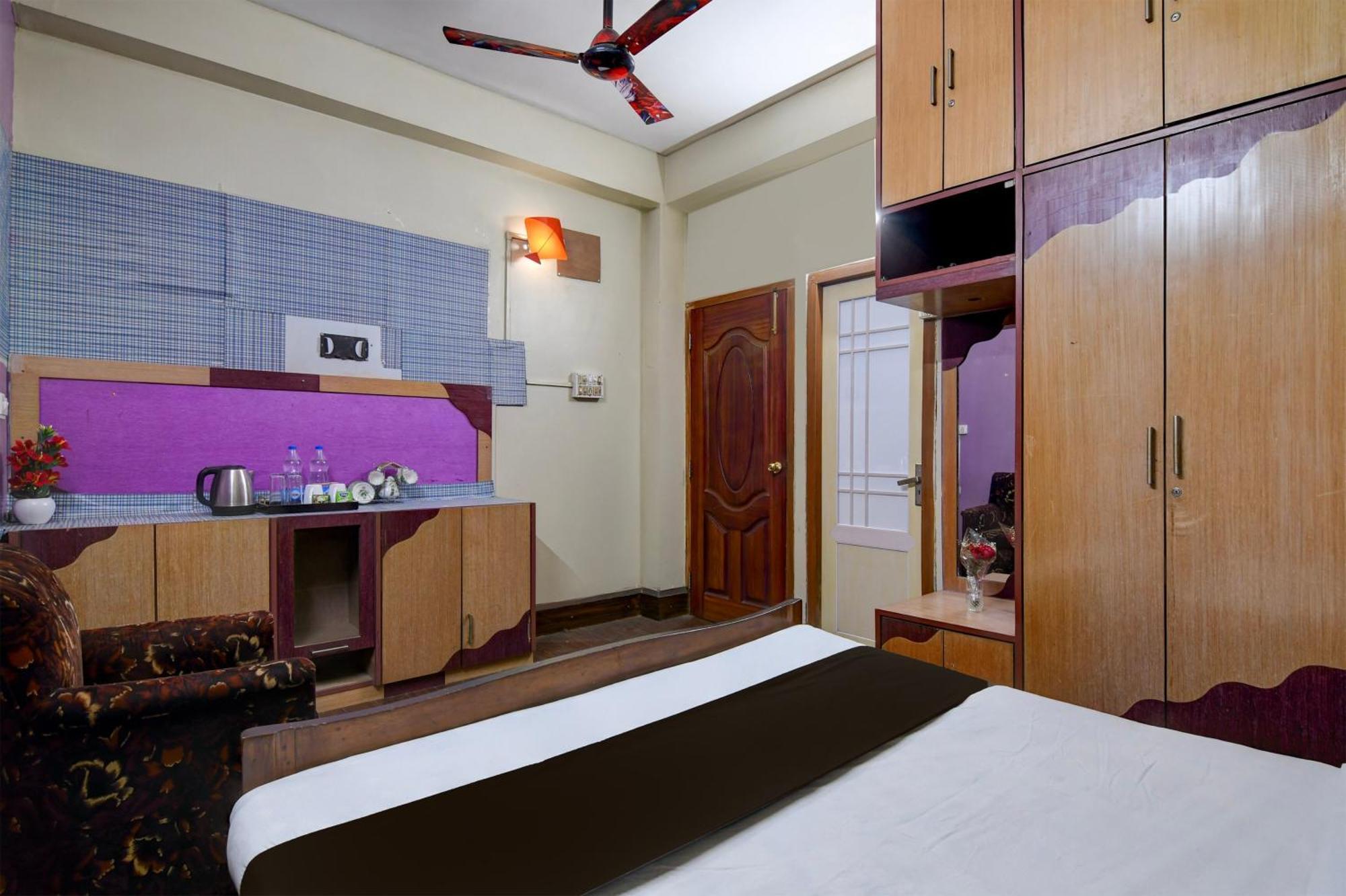 Hotel O Brothers Inn Calcutta Buitenkant foto